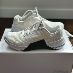 Women’s Nike custom metcon 7 size 7.5